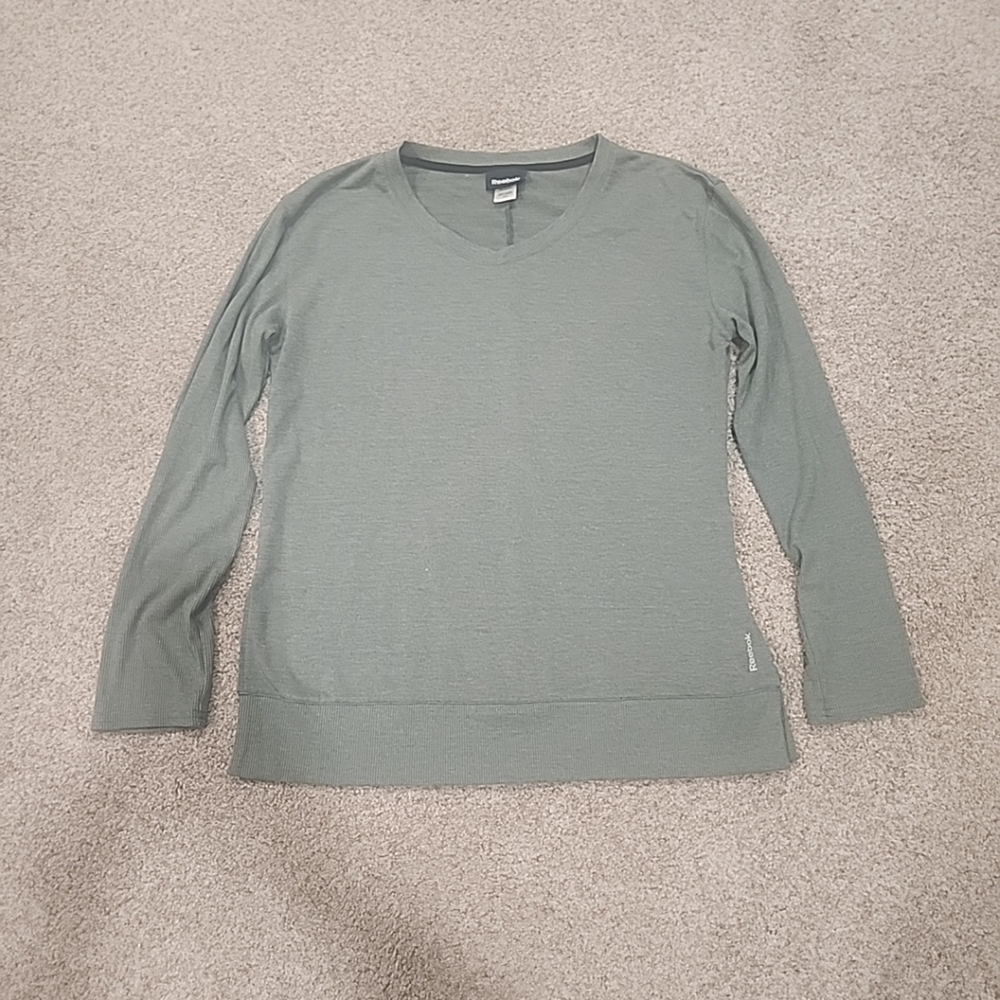 Reebok Womens XL Green Long Sleeve V-Neck Sweater With Side Slit
